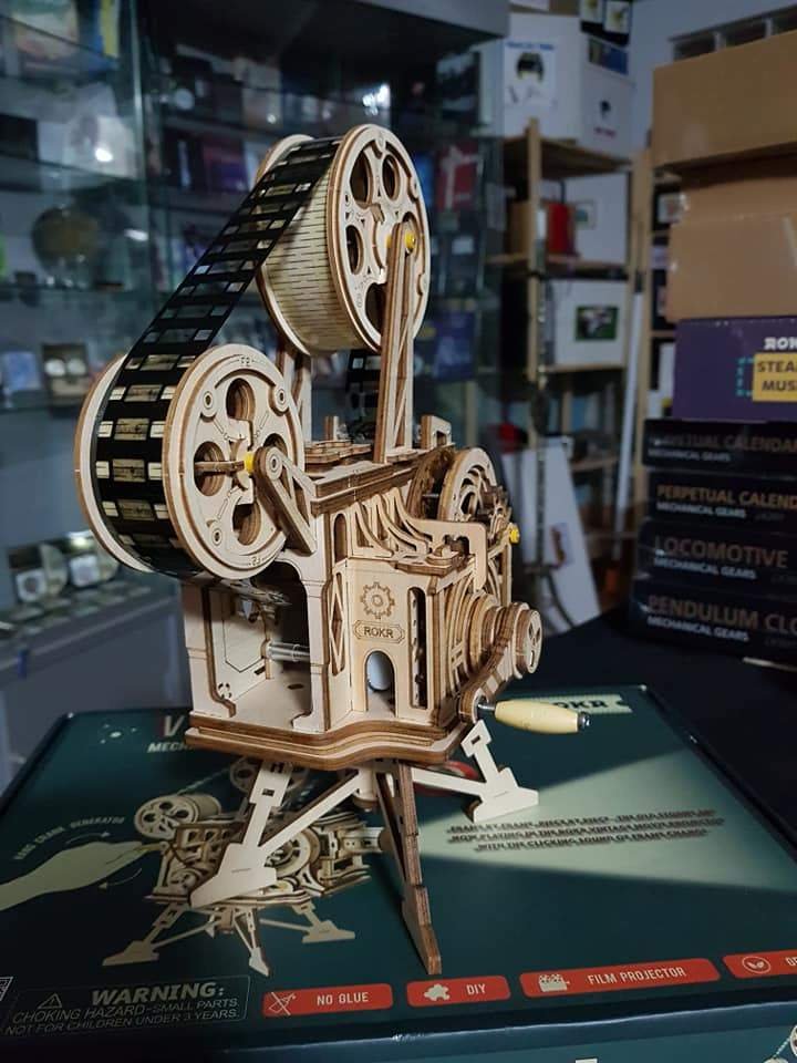 Quebra Cabeça 3D Madeira Projetor Vintage - Loja Lua Feliz